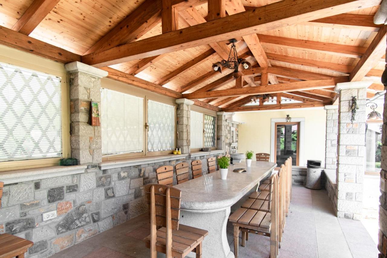 Villa Hermes Art Dutovlje Exterior foto